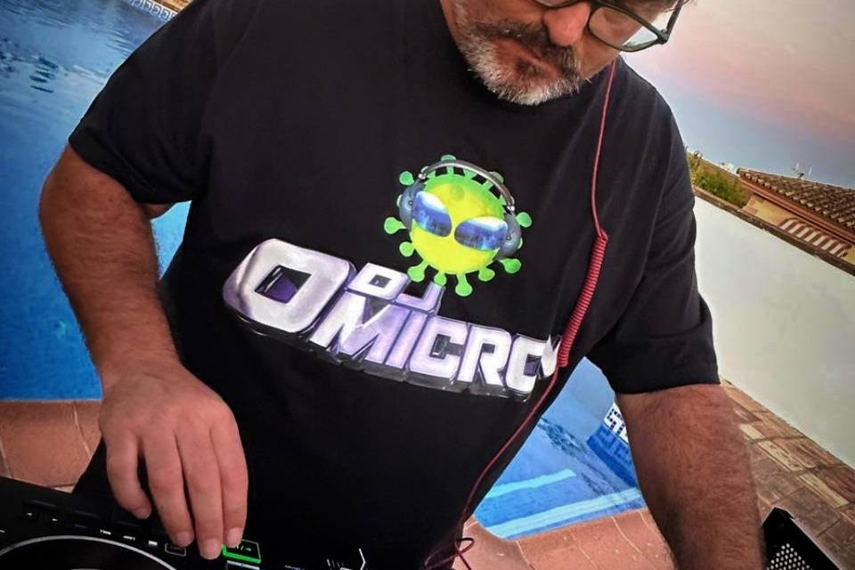 DJ Omicron