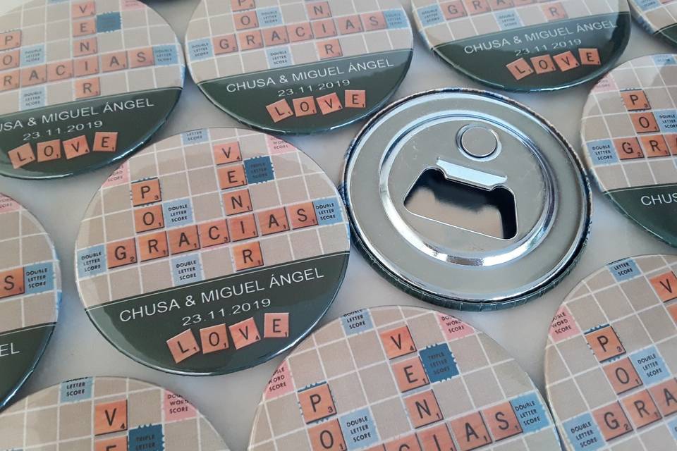 Abridores con imán scrabble