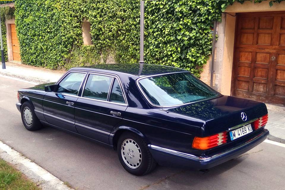 Mercedes 560 sel