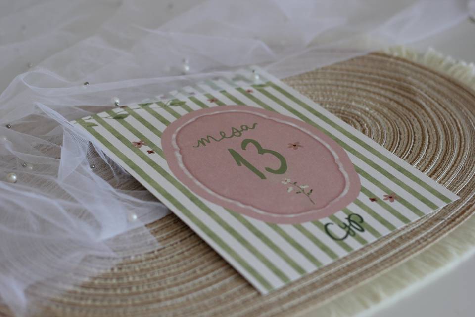 INVITACIONES DAISY
