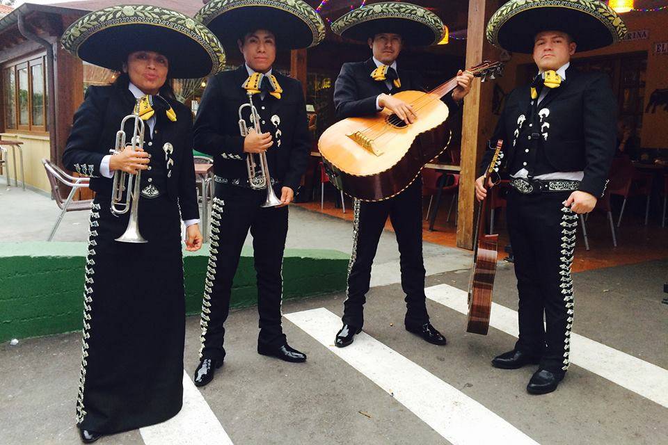 Mariachi Azteca