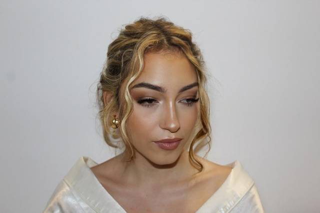 Lara R Maquillaje 26/05/2023