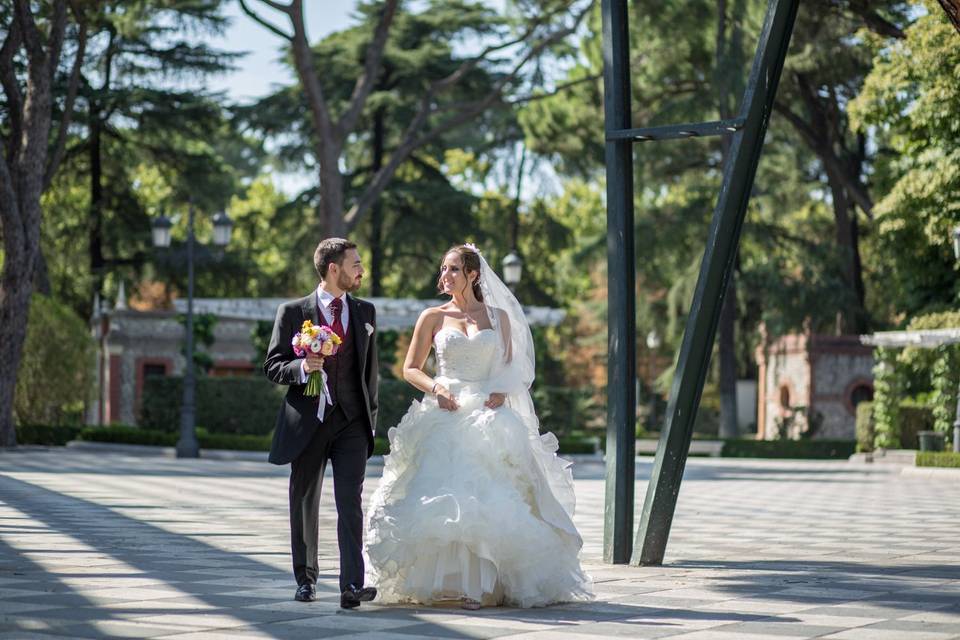 Novios en El Retiro