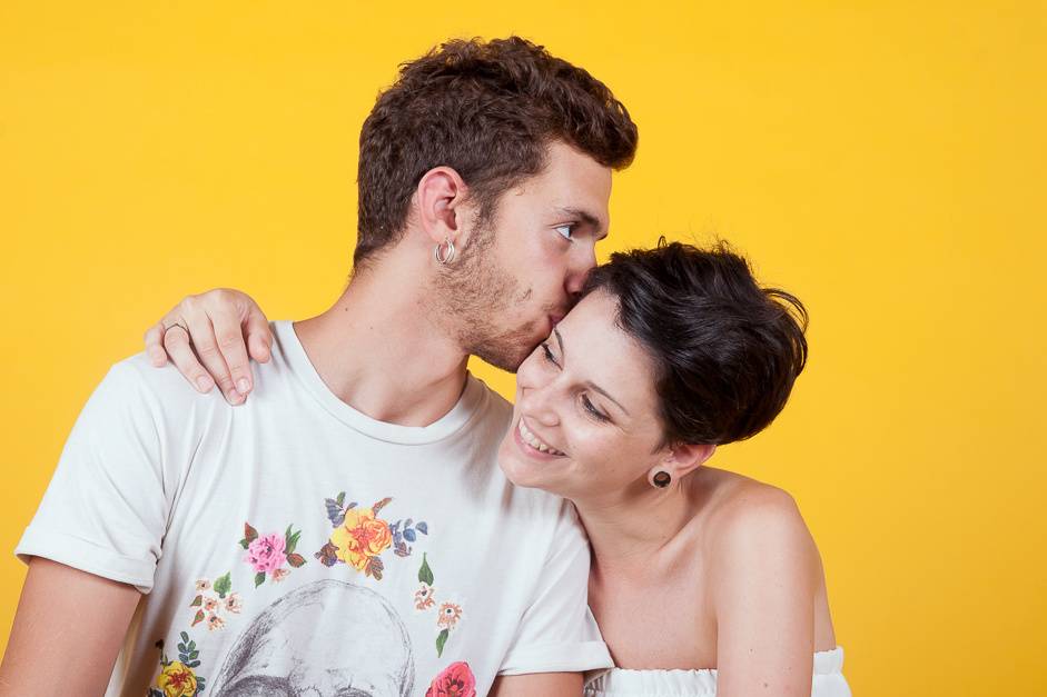 Foto de pareja en estudio