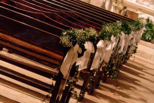 Bodas religiosas cuidando con rigor protocolo y tradición