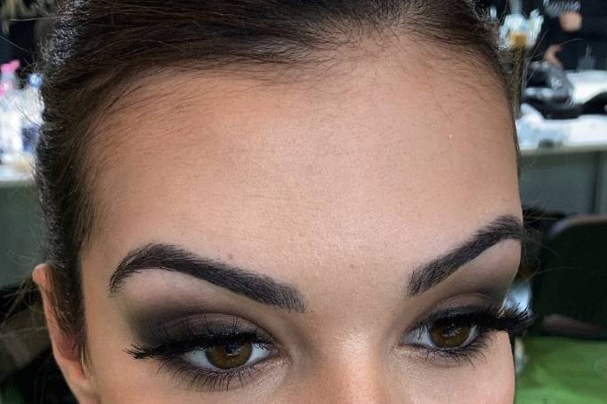 Maquillaje poara eventos