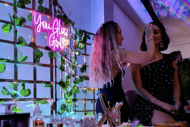 Glitter Bar