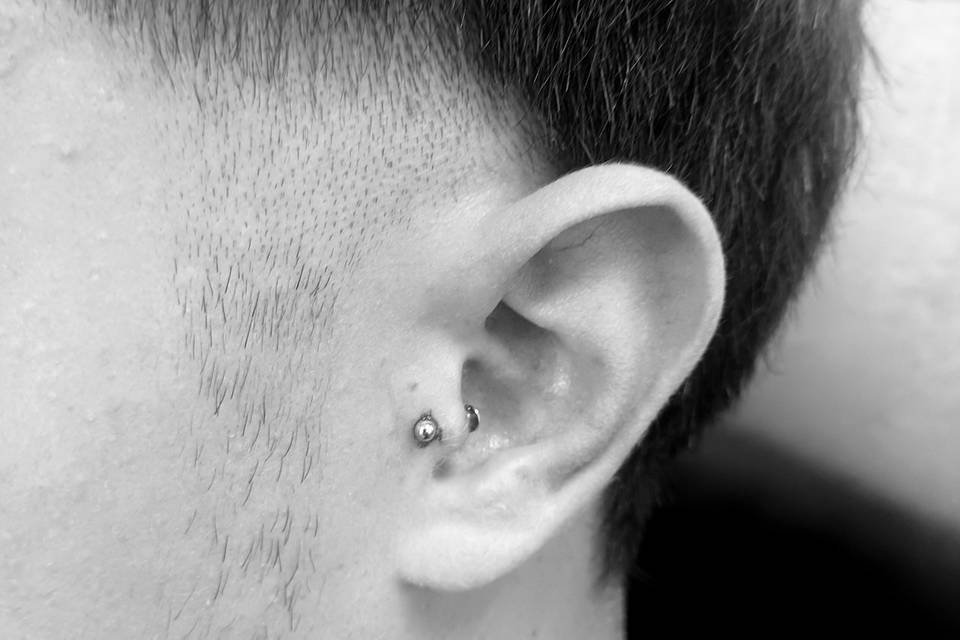 Piercing tragus