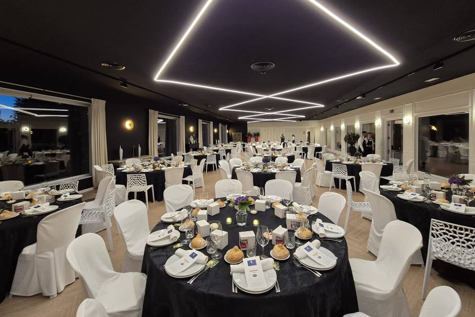 Salón Dos Lunas 200 pax