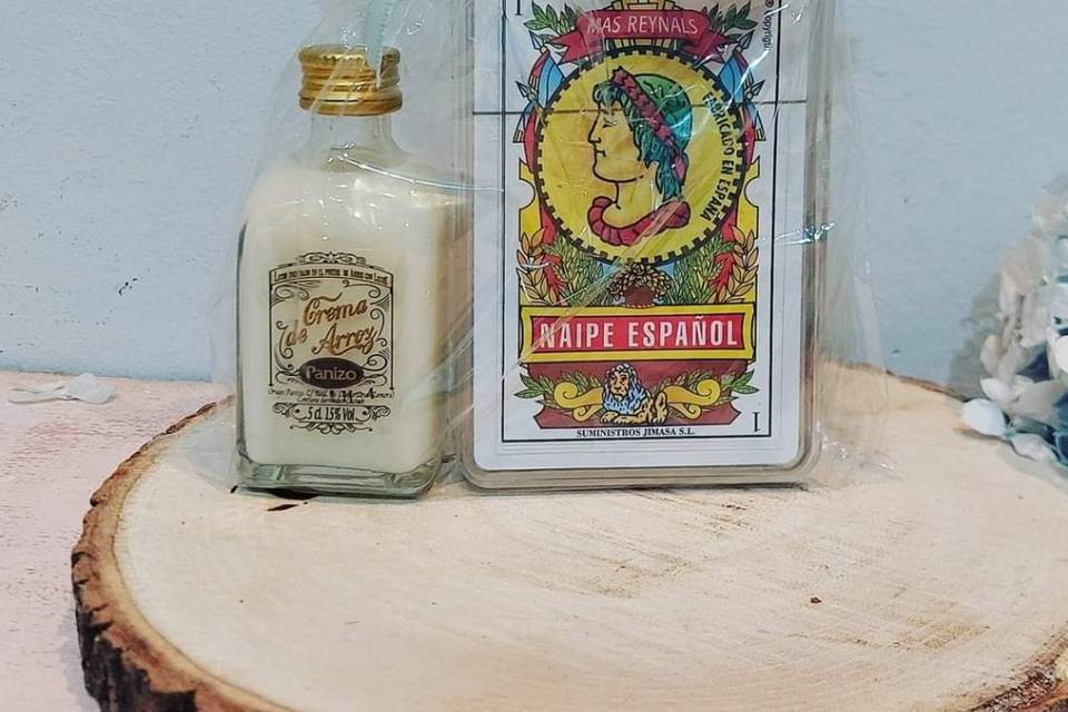 Licor + baraja española