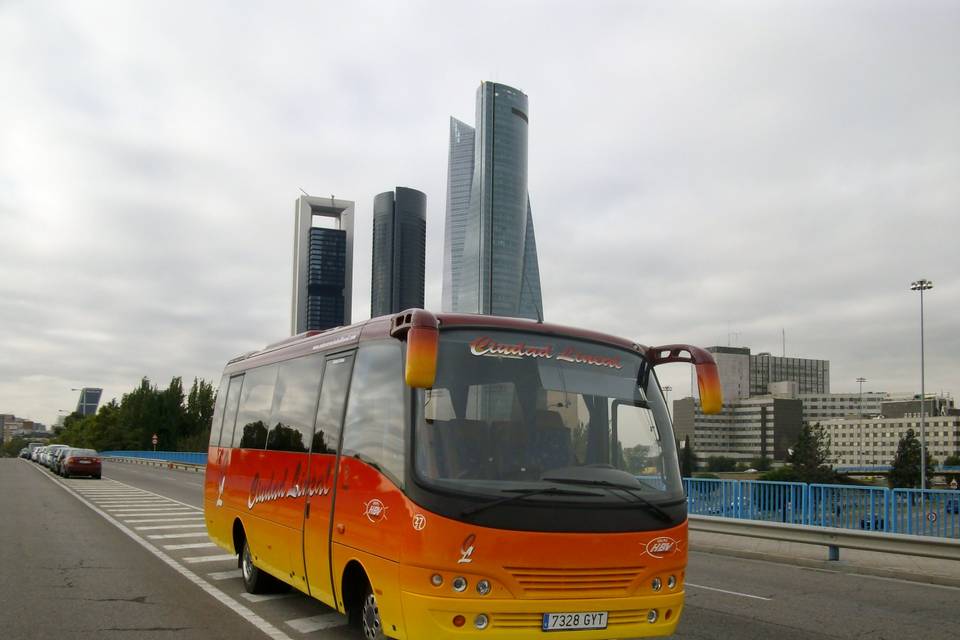 Alquiler minibuses Madrid
