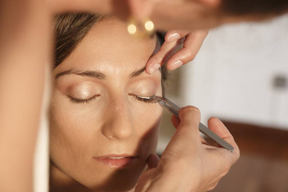 Maquillaje y peluquería de novia