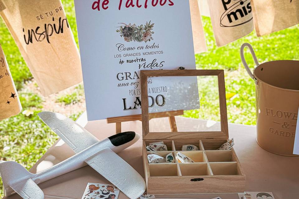 Barra Libre Tattoos y Chapas