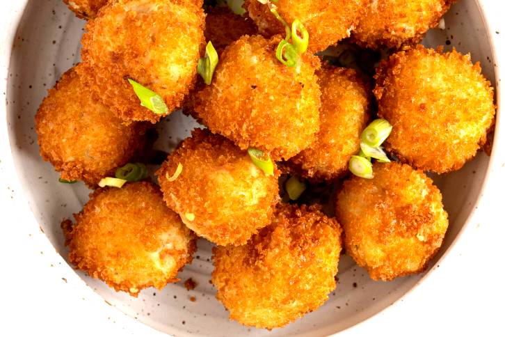 Mac & cheese balls