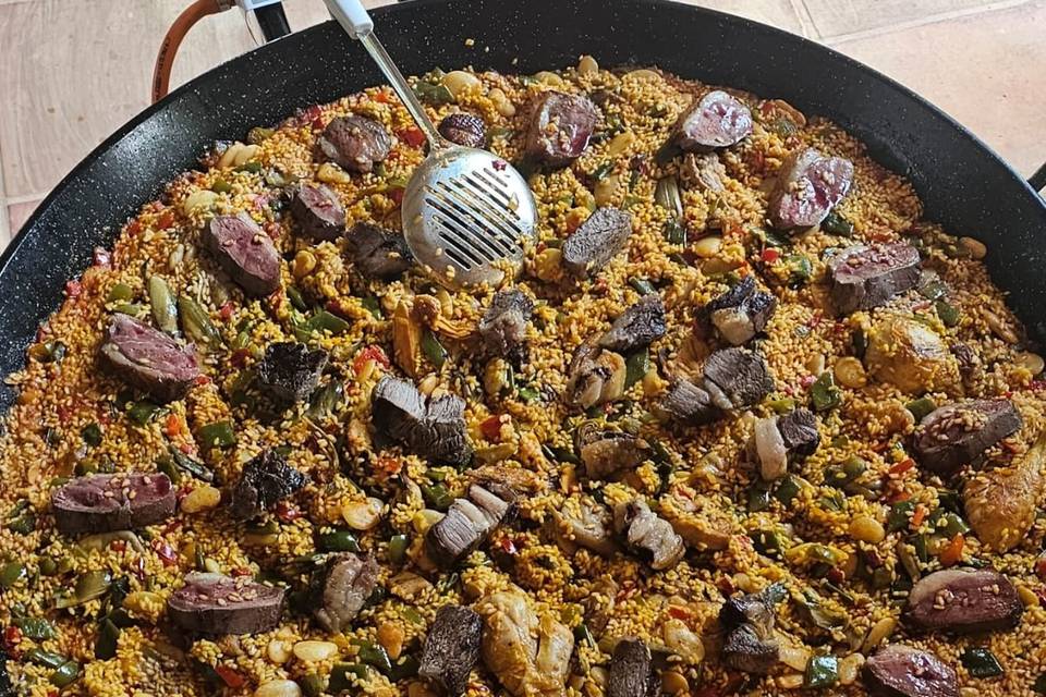 Paella de ternera rubia y pato