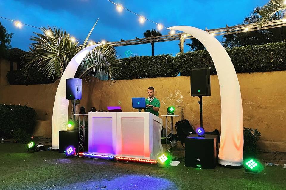 Setup de DJ en Finca La Bonita