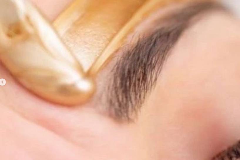 May beauty Coach