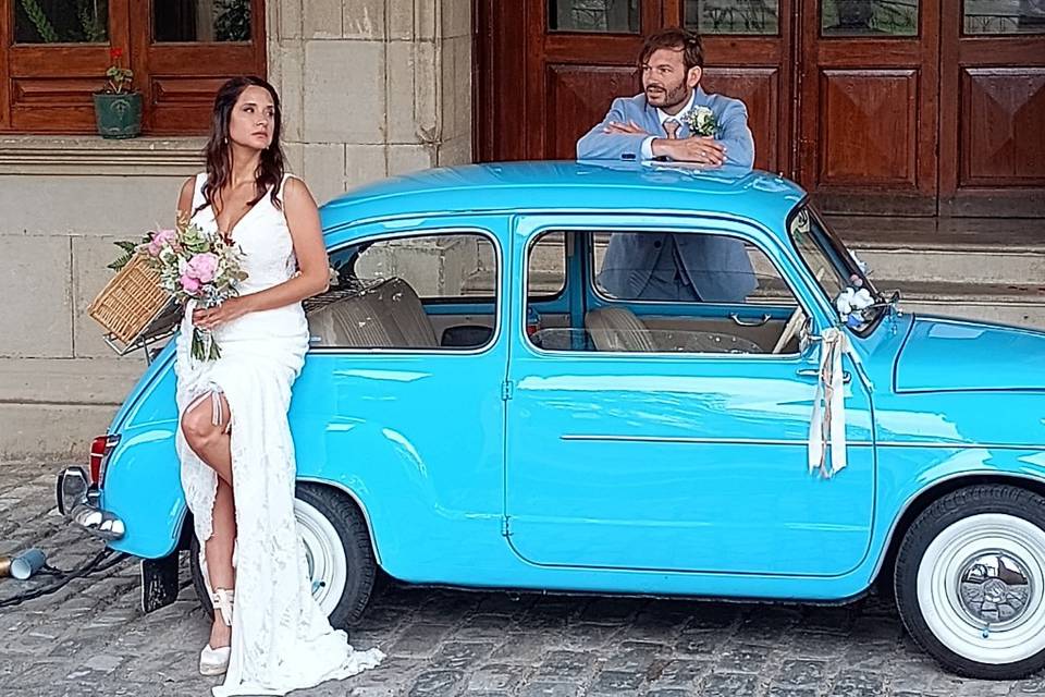 Seat 600d pareja 2