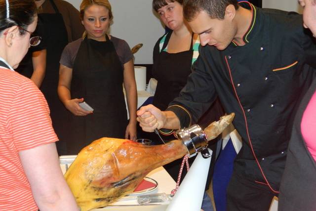 Escuela Europea de Cortadores de Jamón