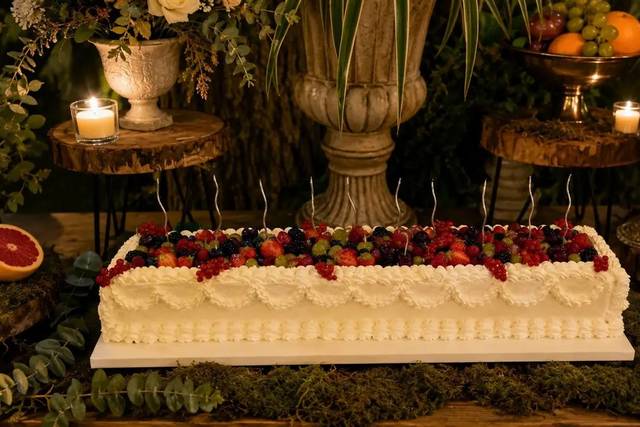 Long cake