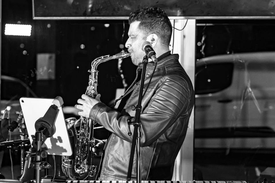 Play that sax