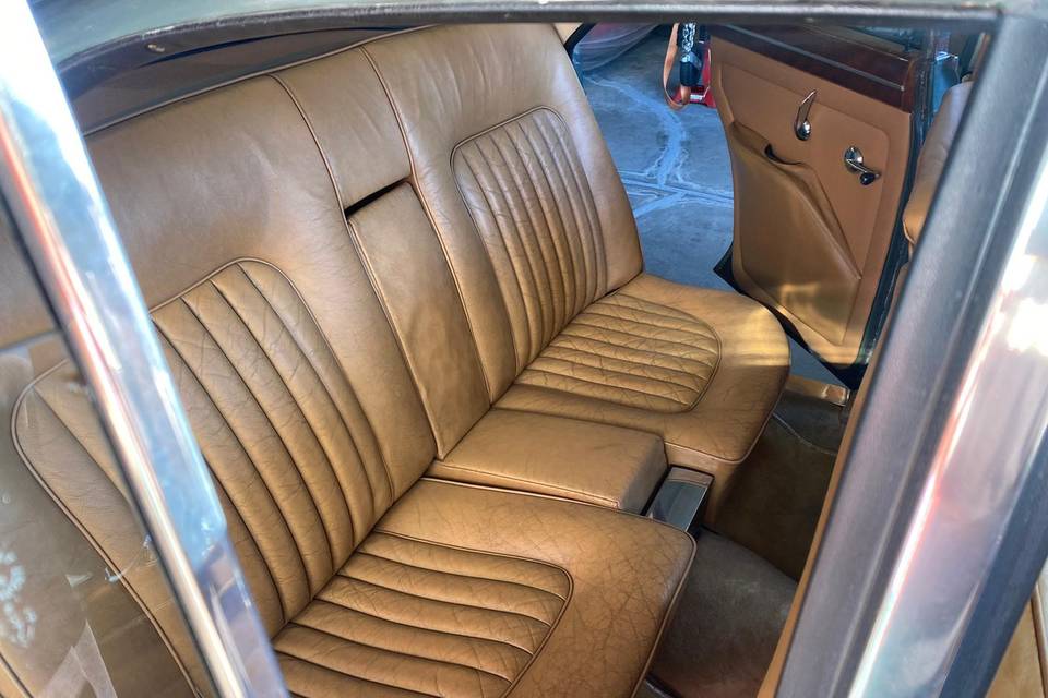 Rover 3L 5p interior