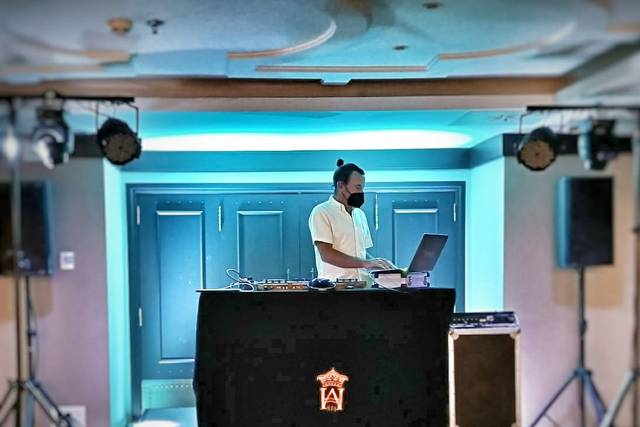 DJ Xlll