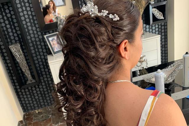 Semirrecogido de novia