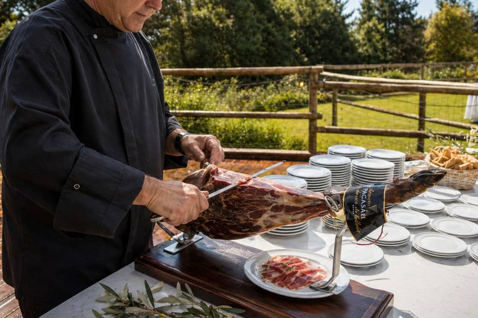Jamón al corte en el cóctel
