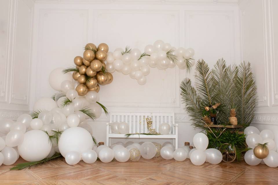 Photocall con flores y globos