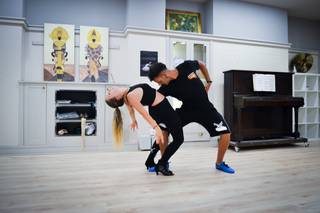 Héktor y Sara Bailarines