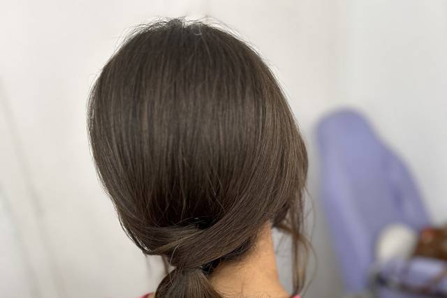 Cola baja con ondas