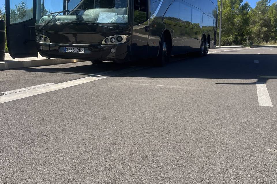 Sanchez Bus