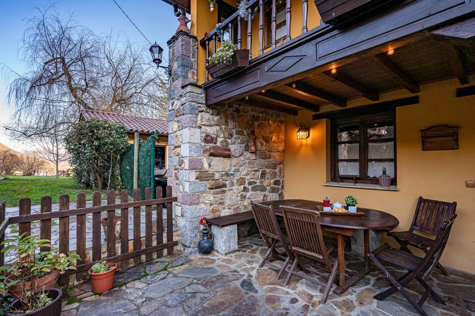 Porche casa El Bosque