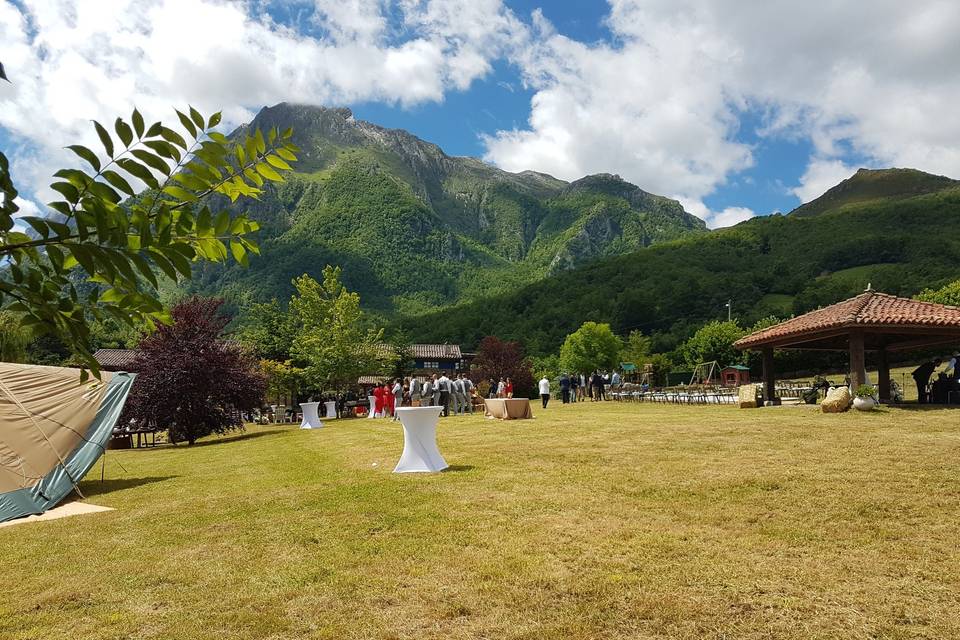 Boda junio 2019 tipis