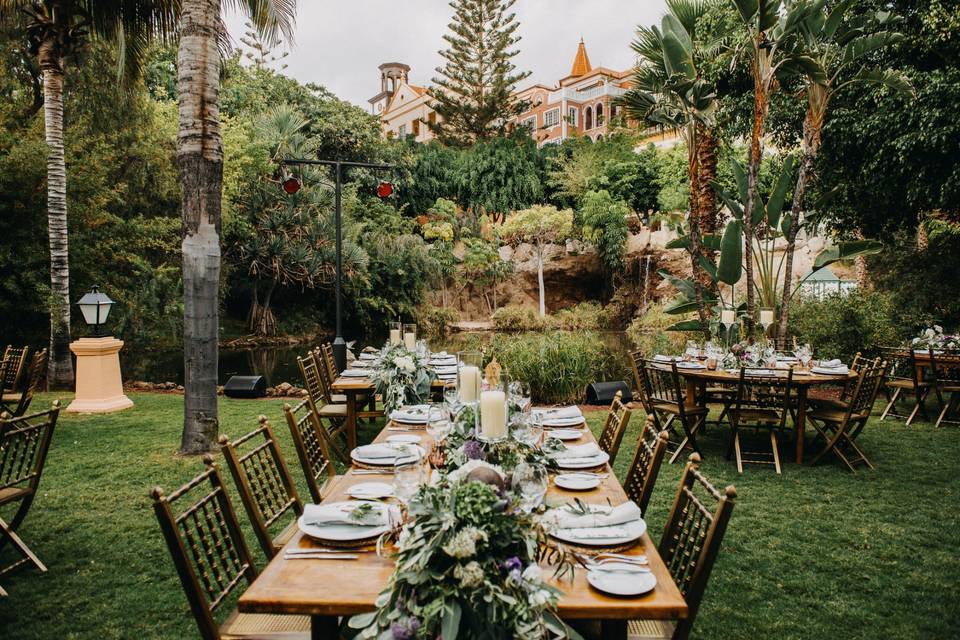 Banquete en Jardín del Lago