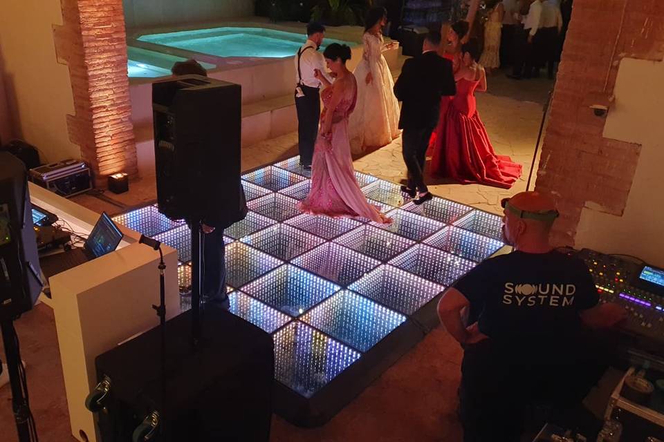 Pista LED Almanita