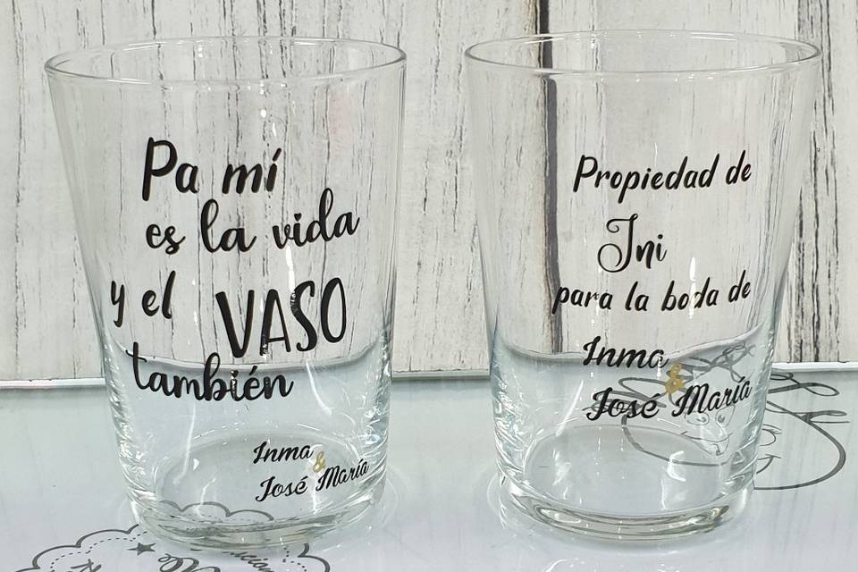 Vasos, copas y jarras personalizadas