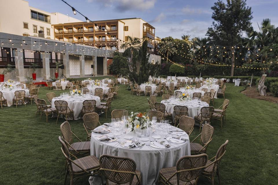 Almuerzo boda Jardín Atrio