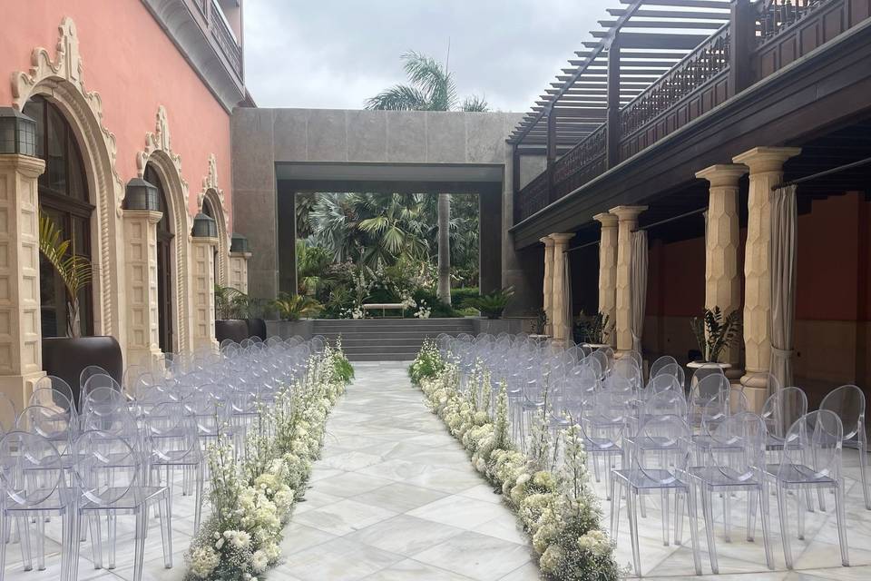 Ceremonia patio Tortugas.