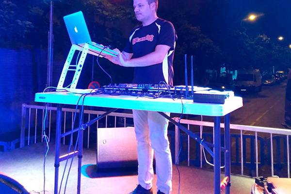 José Pérez DJ para fiestas