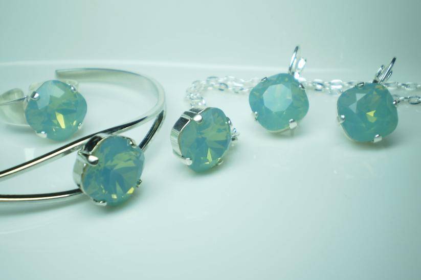 Conjunto Pacific Opal