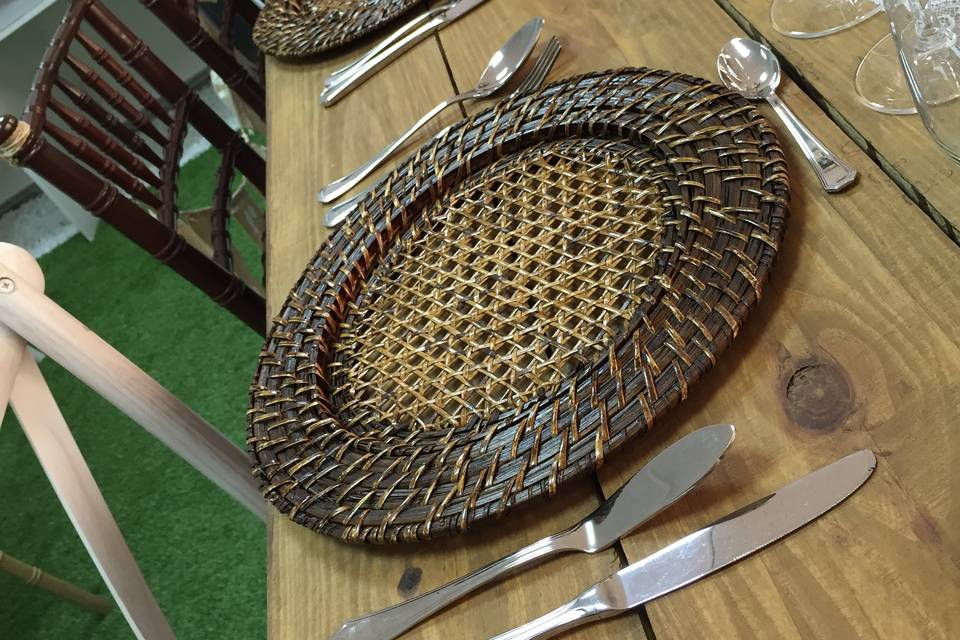 Bajo plato Rattan