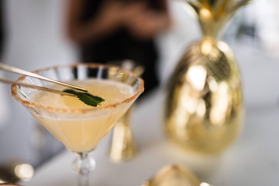 Auric Cocktail Bar