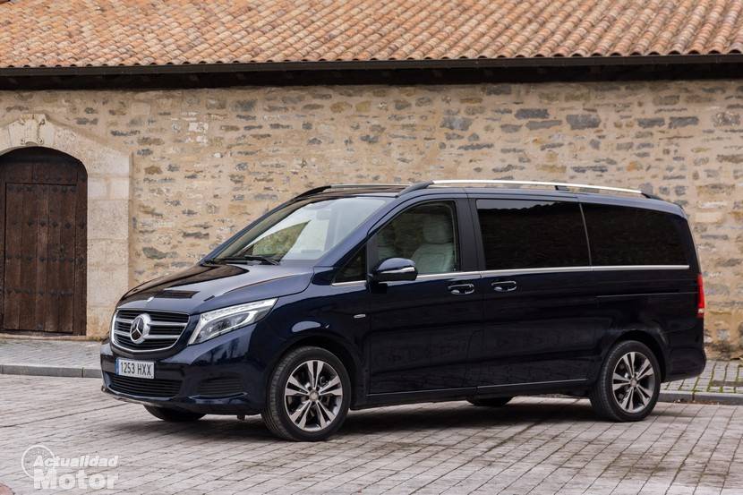 Mercedes Benz Minivan