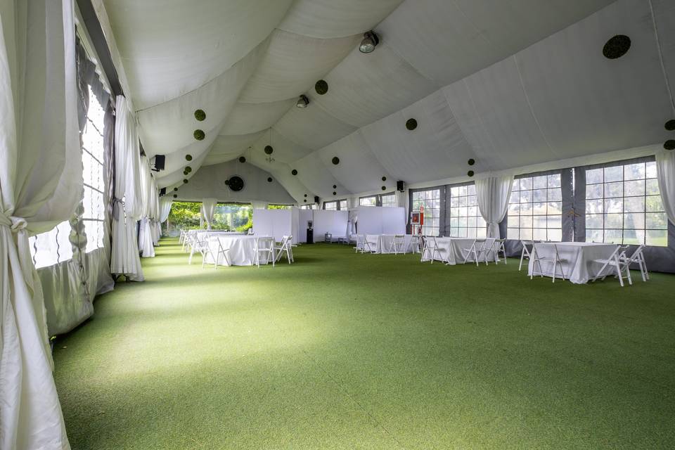CARPA_BLANCA_TECHO_ABIERTO_INTERIOR