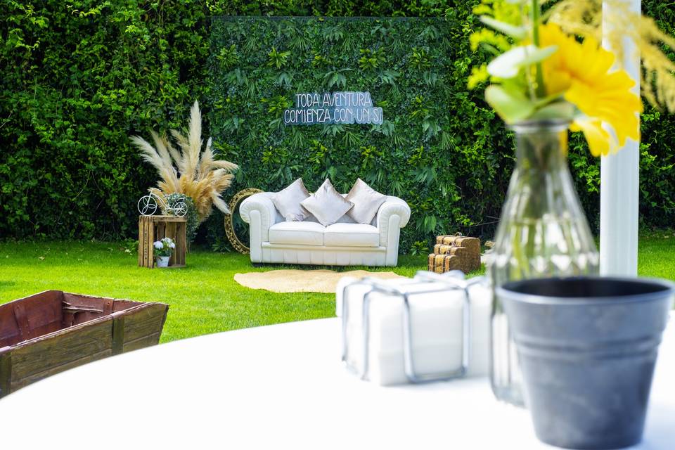 SOFA_BLANCO_CUERO_MODERNO
