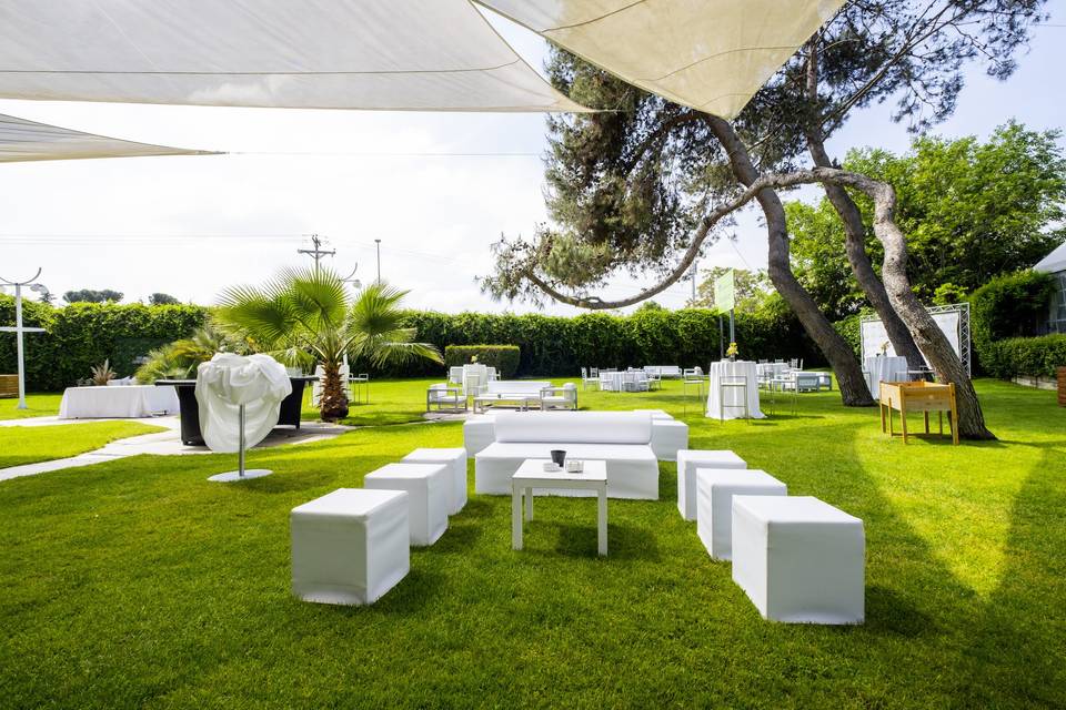 SOFA_BLANCO_MODERNO_SEIS_CUERPOS