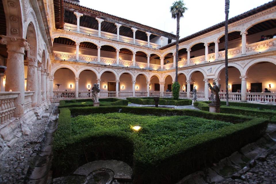 Monasterio de San Bartolomé de Lupiana - Consulta disponibilidad y precios