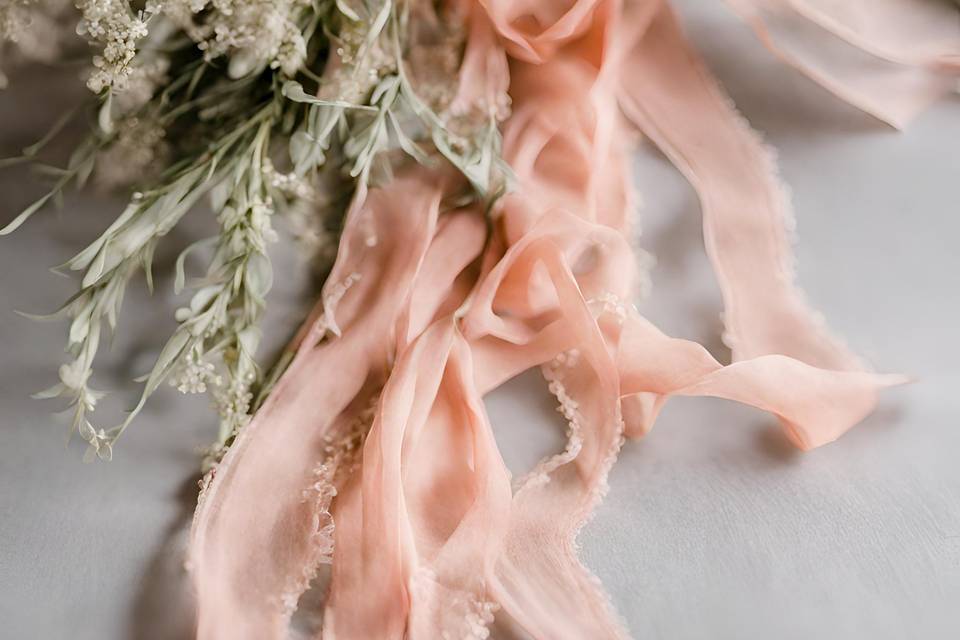 Lazo rosa salmón de seda